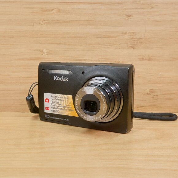 Kodak Easyshare M1033 10 MP Digital Camera with 3xOptical Zoom , black - Picture 3 of 9